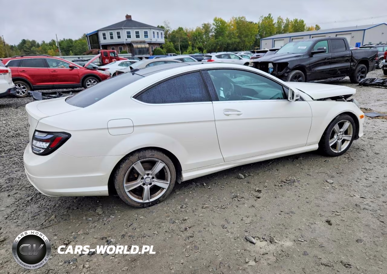 2013 Mercedes-Benz C 250 VIN:WDDGJ4HB7DF999461 - 3