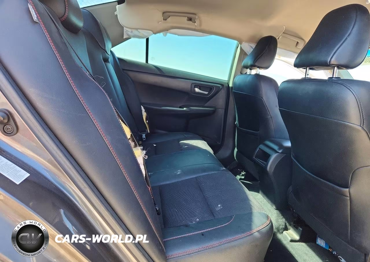 2016 Toyota Camry Se VIN:4T1BF1FK2GU160059 - 10