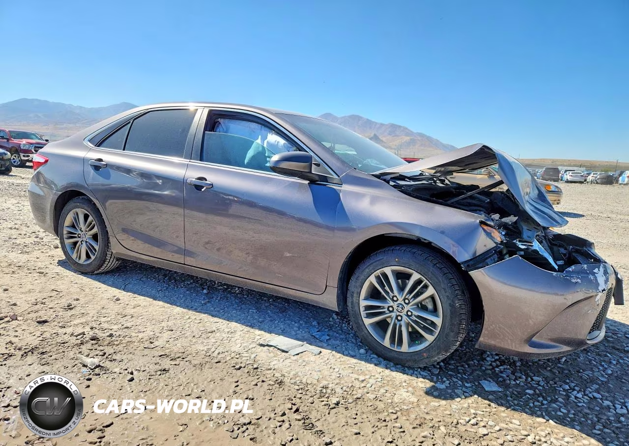 2016 Toyota Camry Se VIN:4T1BF1FK2GU160059 - 4