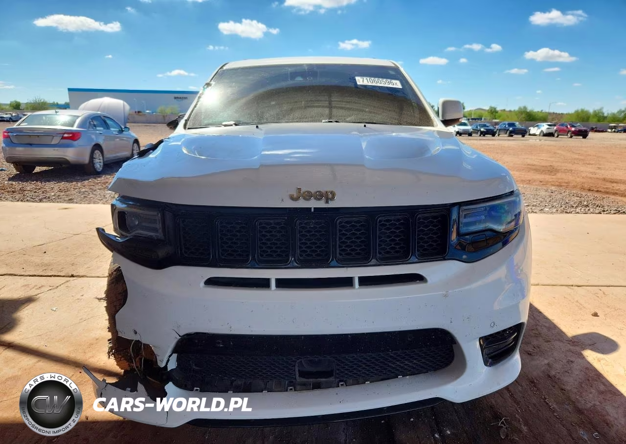 2017 Jeep Grand Cherokee Srt-8 VIN:1C4RJFDJXHC648207 - 5
