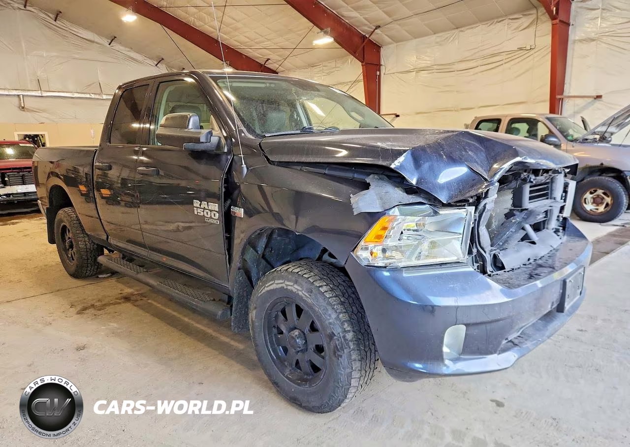 2019 Ram 1500 Classic Tradesman VIN:1C6RR7FT0KS508670 - 4