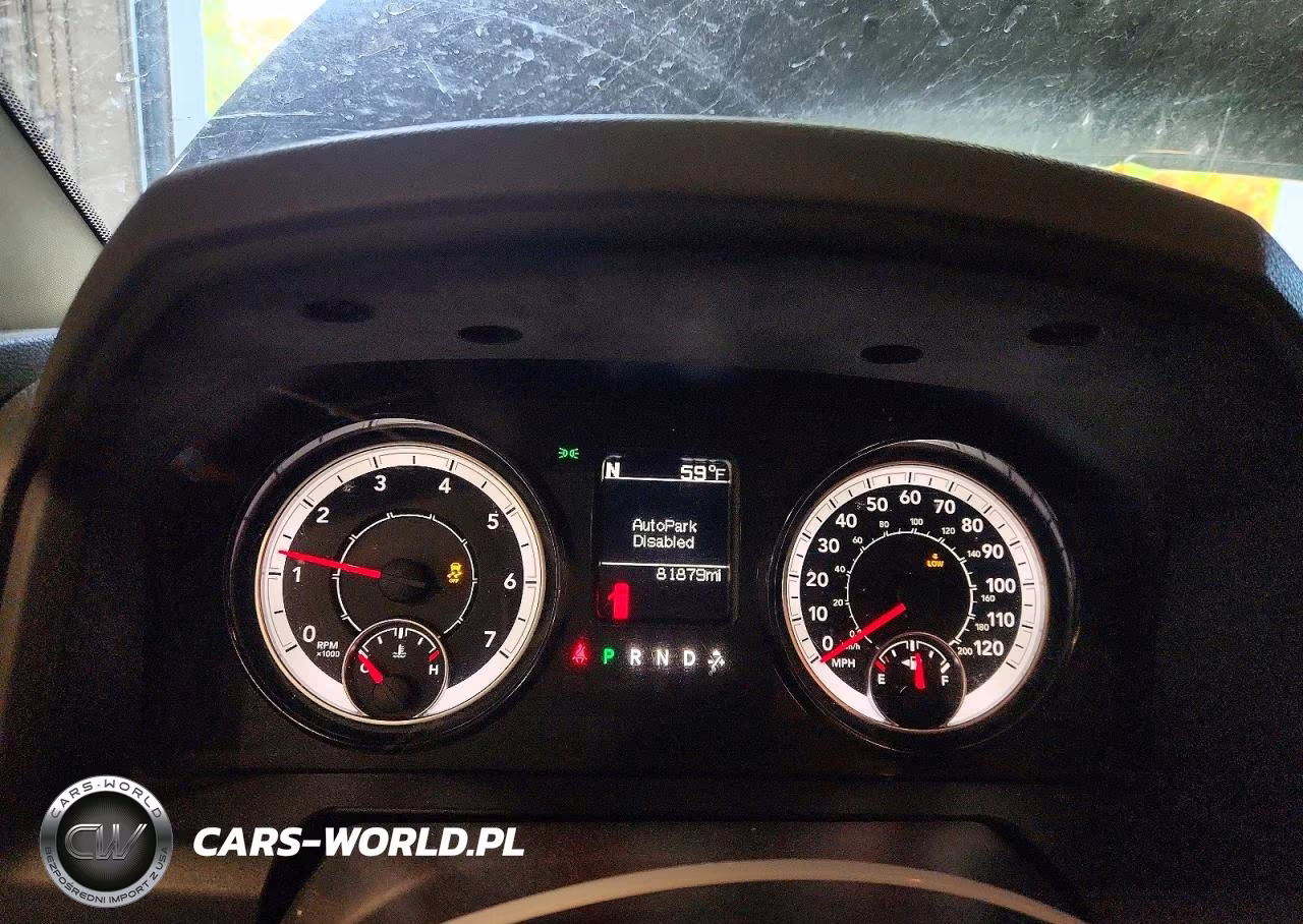 2019 Ram 1500 Classic Tradesman VIN:1C6RR7FT0KS508670 - 9