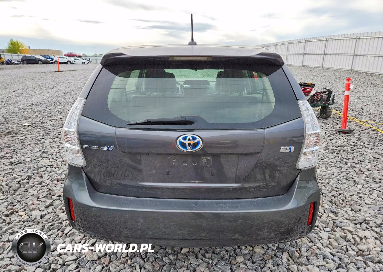 2013 Toyota Prius V Three VIN:JTDZN3EU0D3222967 - 6