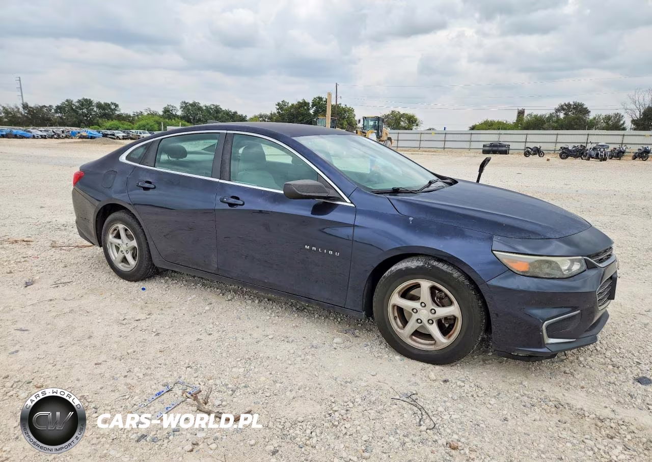 2017 Chevrolet Malibu Ls VIN:1G1ZB5ST8HF100709 - 4