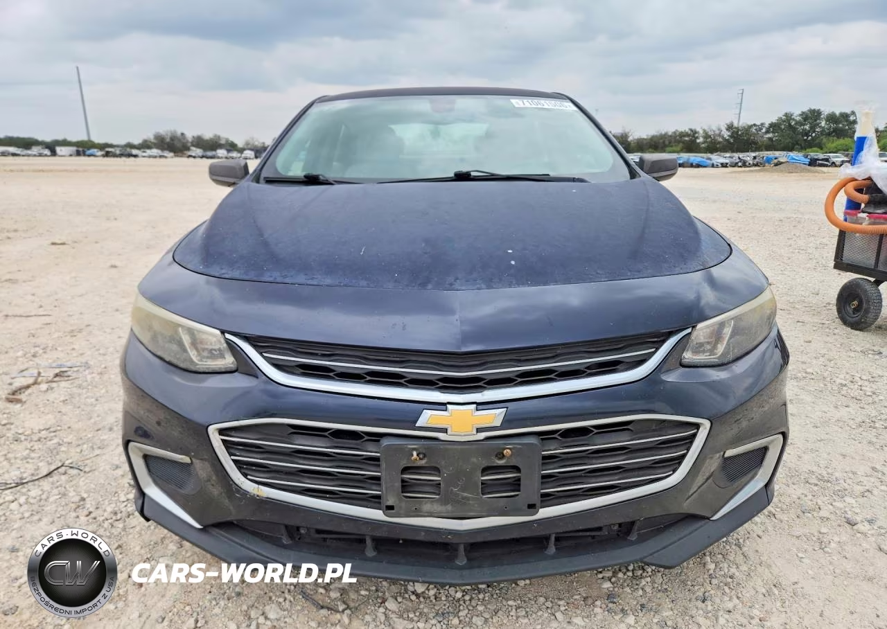 2017 Chevrolet Malibu Ls VIN:1G1ZB5ST8HF100709 - 5
