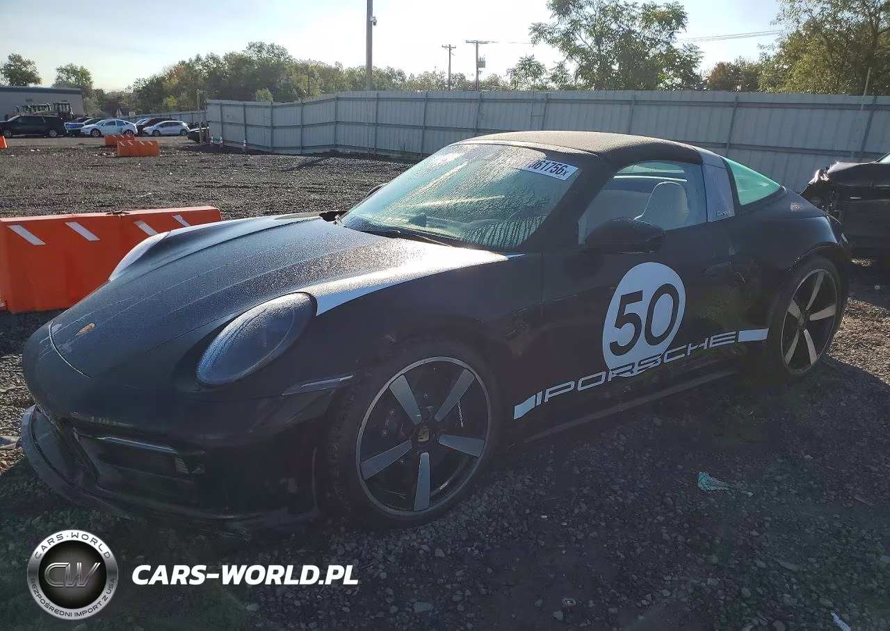 2021 Porsche 911 Targa 4S