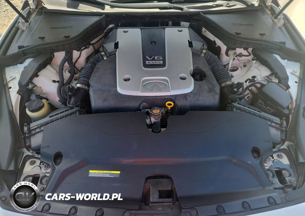 2015 Infiniti Q50 Premium VIN:JN1BV7APXFM356670 - 11