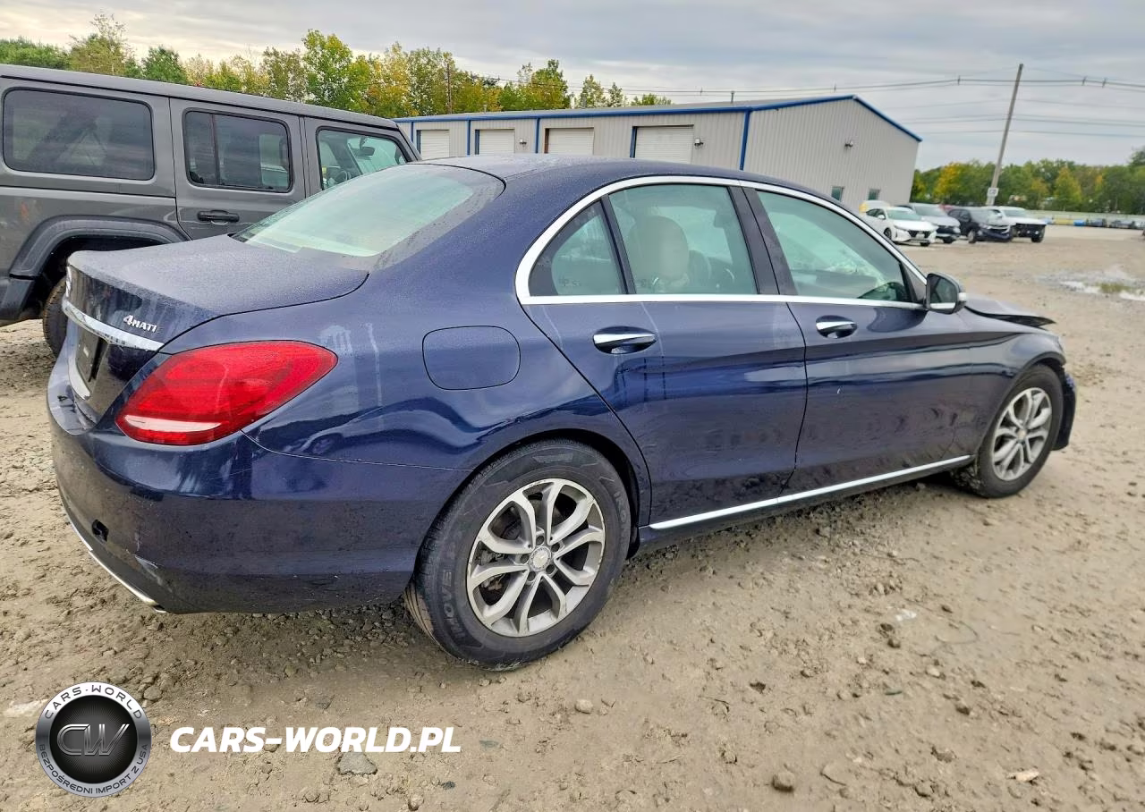 2015 Mercedes-Benz C 300 4Matic VIN:55SWF4KB8FU023646 - 3