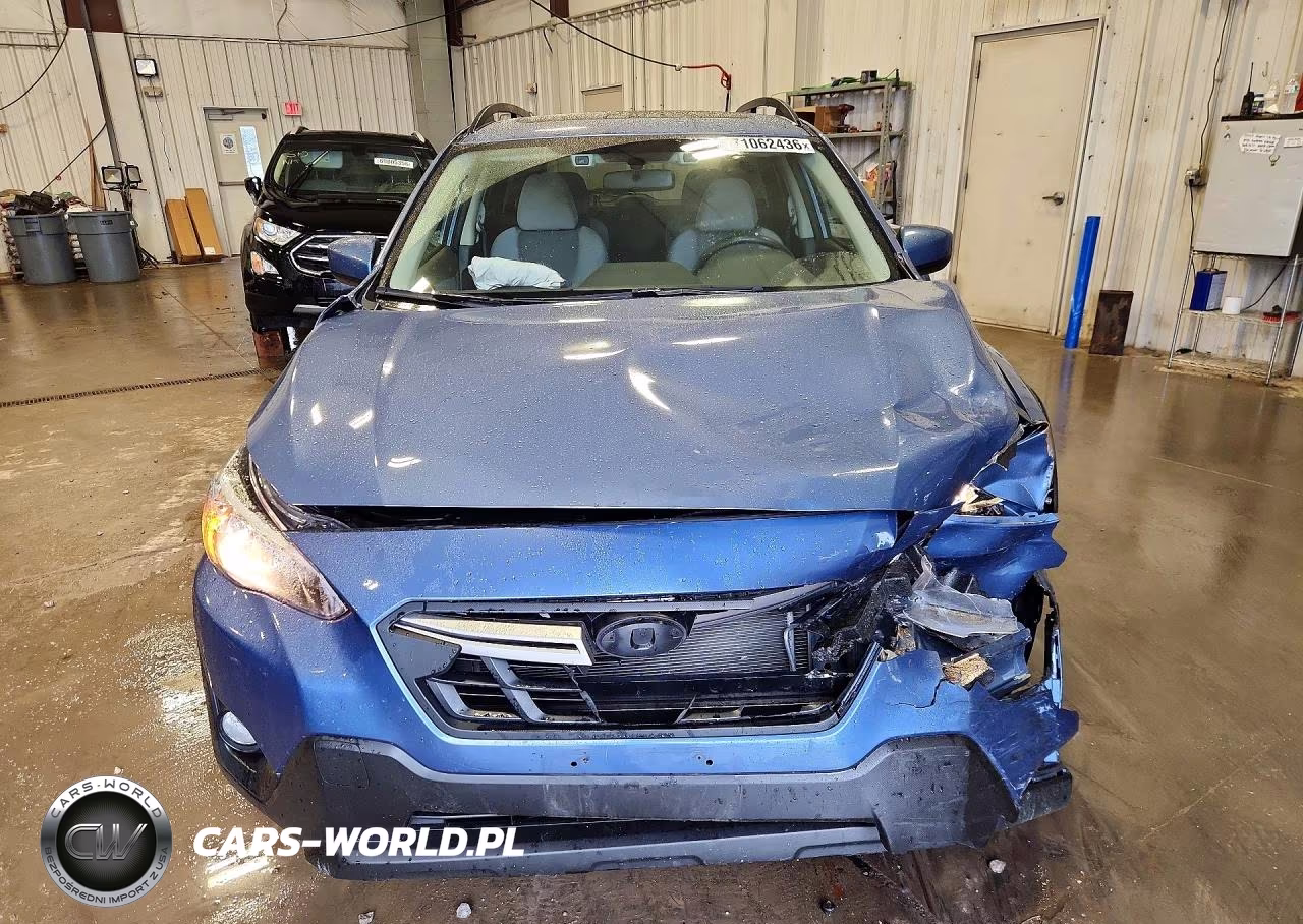 2023 Subaru Crosstrek Premium VIN:JF2GTAEC1PH241190 - 5