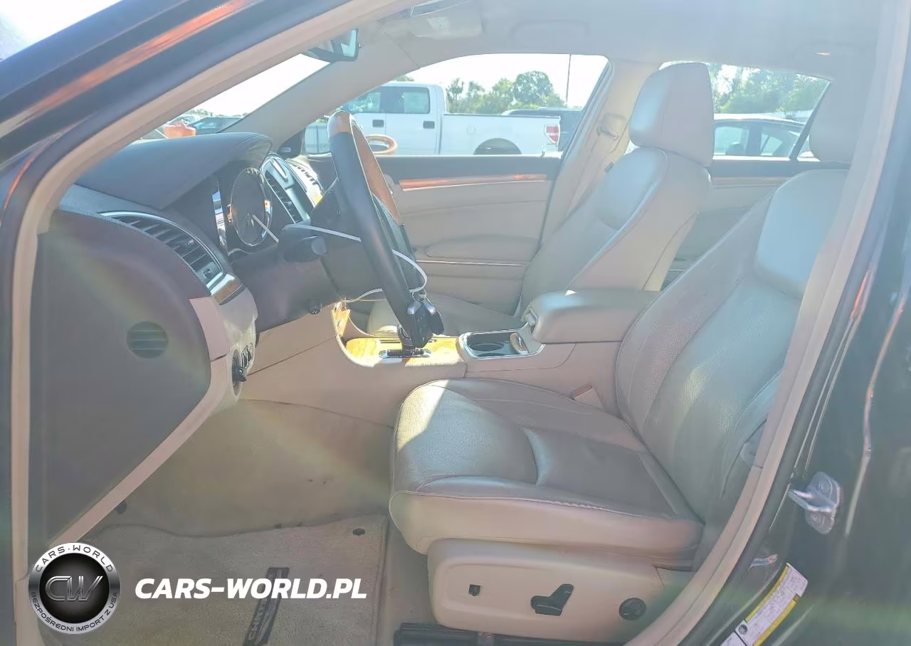 2012 Chrysler 300 Limited VIN:2C3CCACG5CH176016 - 7