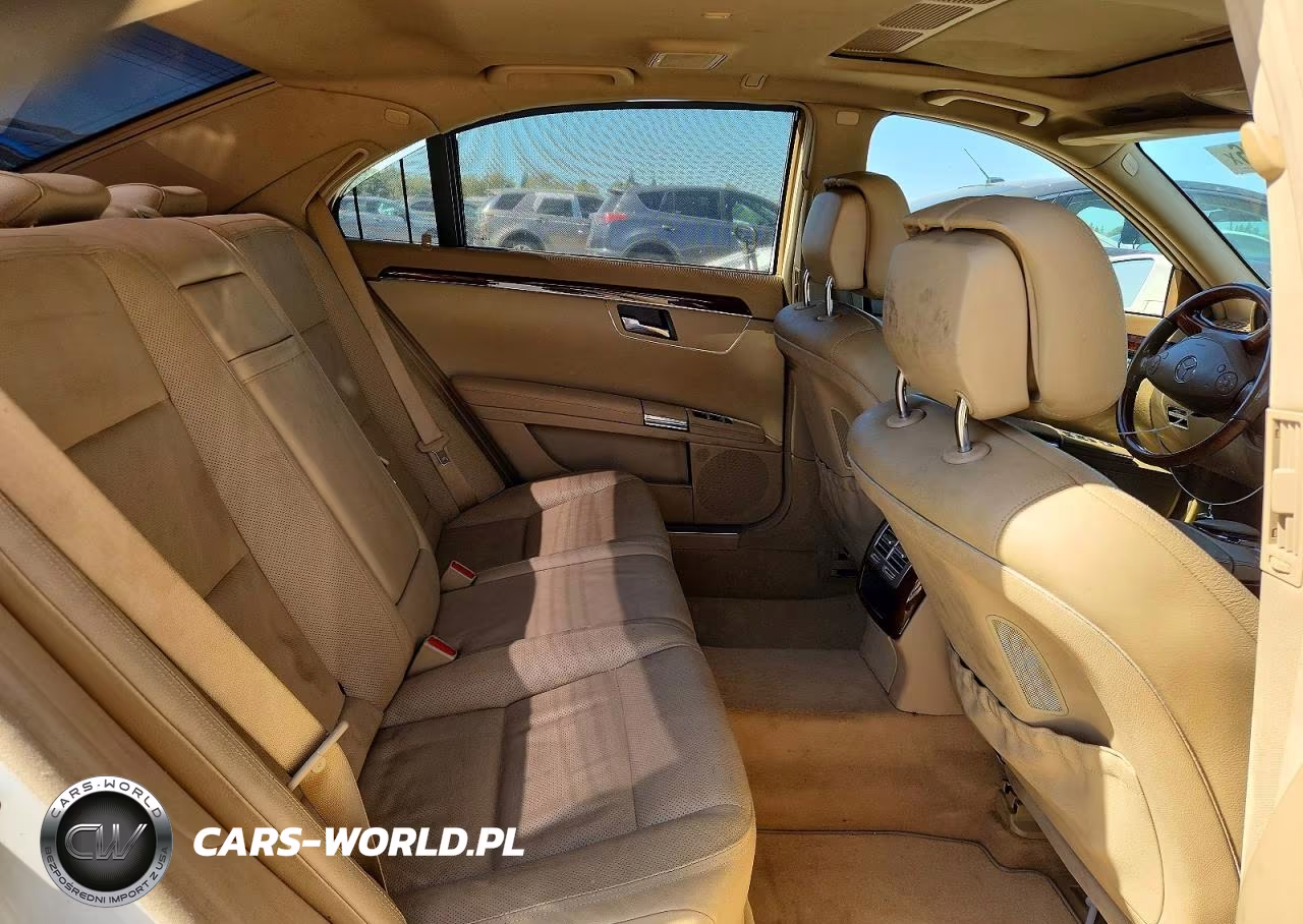 2010 Mercedes-Benz S 550 VIN:WDDNG7BB8AA347361 - 10