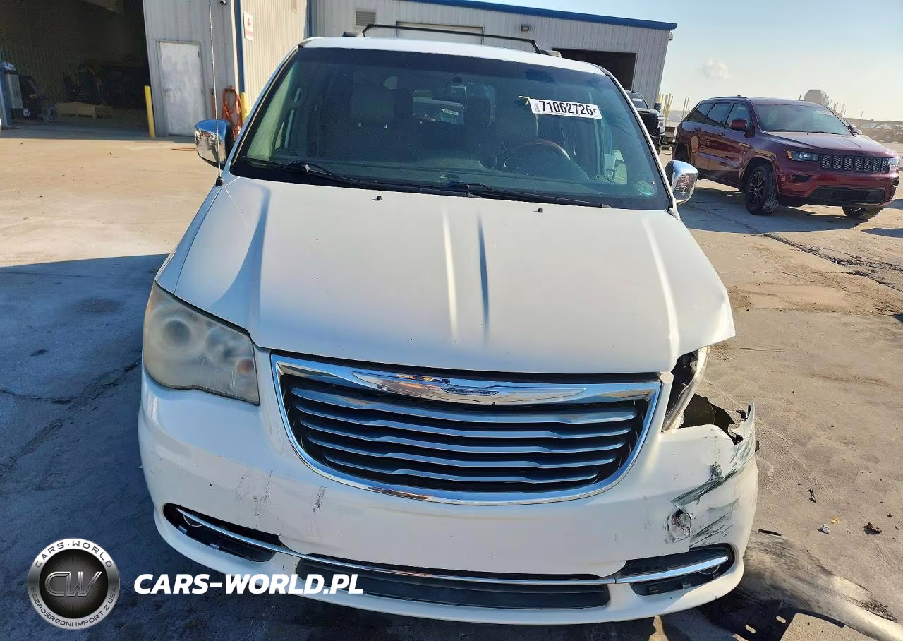 2012 Chrysler Town & Country Limited VIN:2C4RC1GG8CR183648 - 5