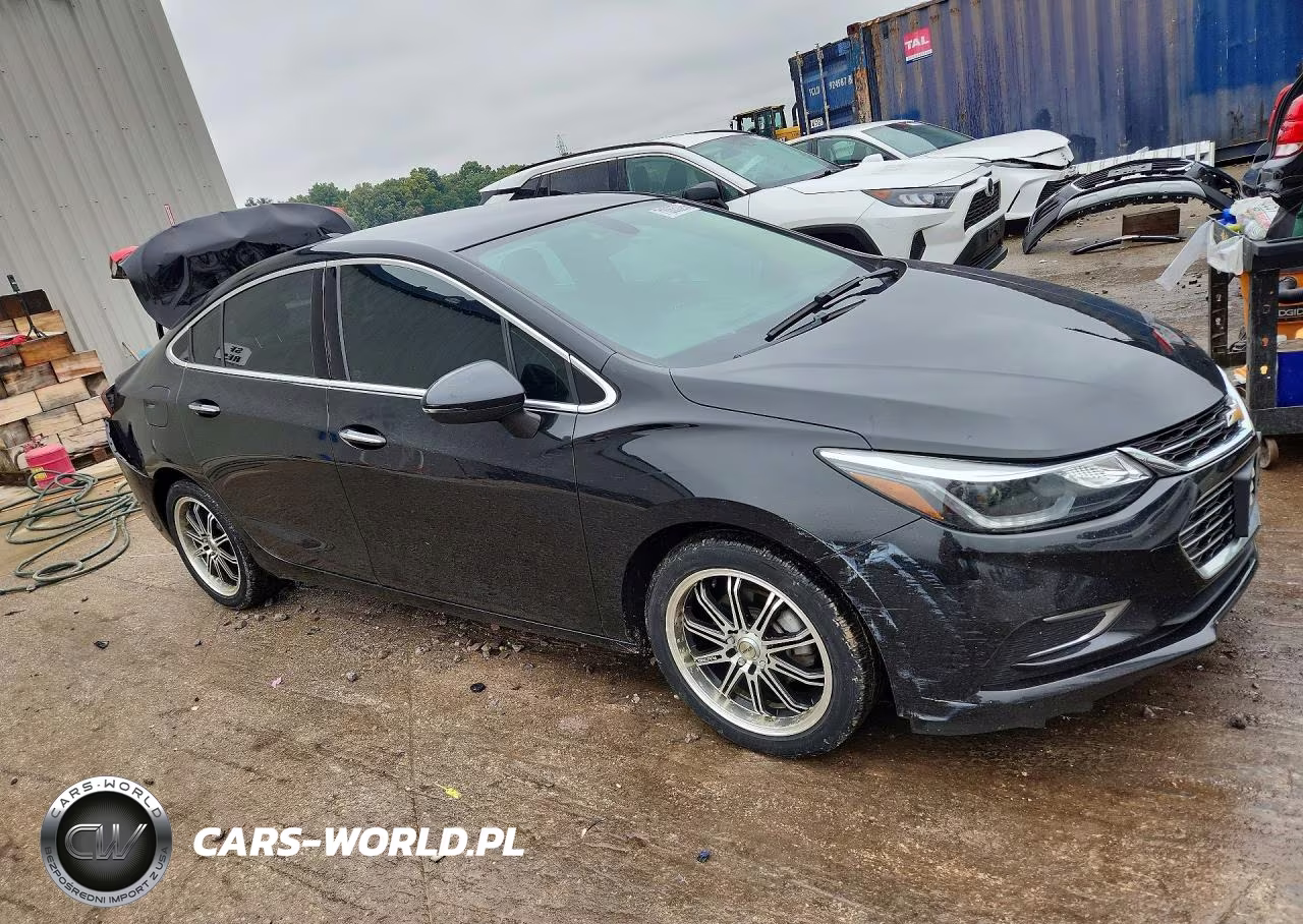 2017 Chevrolet Cruze Premier VIN:1G1BF5SM3H7210253 - 4