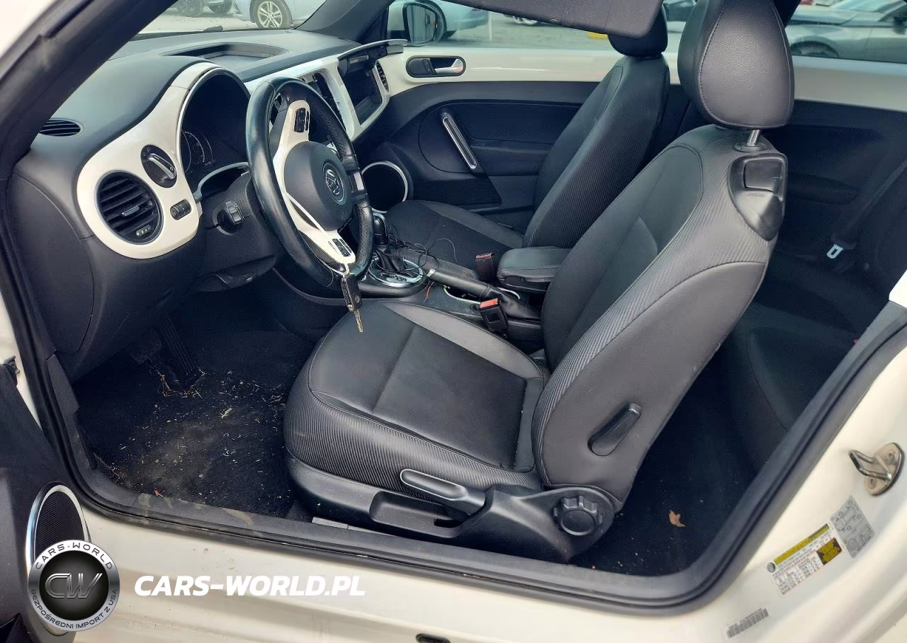 2014 Volkswagen Beetle VIN:3VWJP7ATXEM607395 - 7