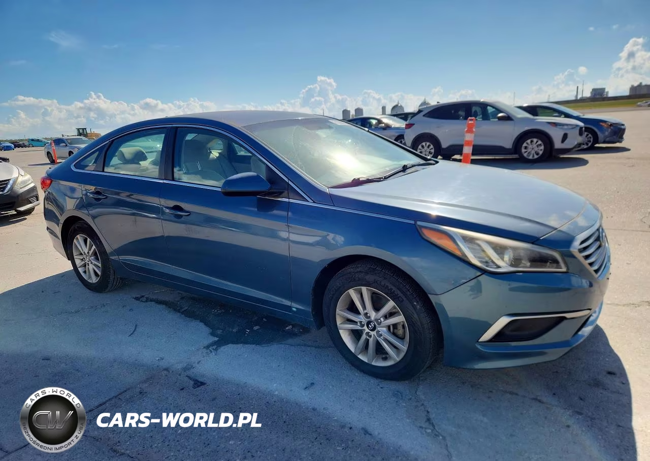 2017 Hyundai Sonata Se VIN:5NPE24AF1HH488030 - 4