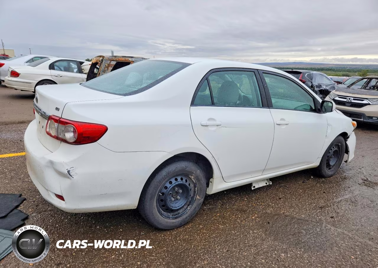 2011 Toyota Corolla Le VIN:2T1BU4EE1BC577993 - 3