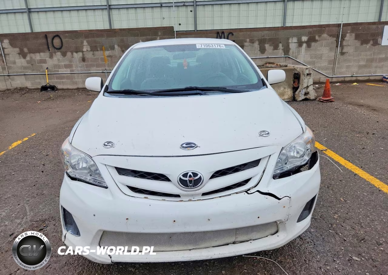 2011 Toyota Corolla Le VIN:2T1BU4EE1BC577993 - 5