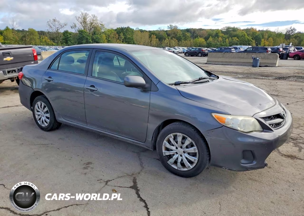 2012 Toyota Corolla Le VIN:2T1BU4EE2CC844527 - 4