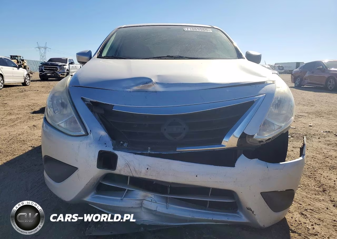 2016 Nissan Versa 1.6 S VIN:3N1CN7AP3GL844729 - 5