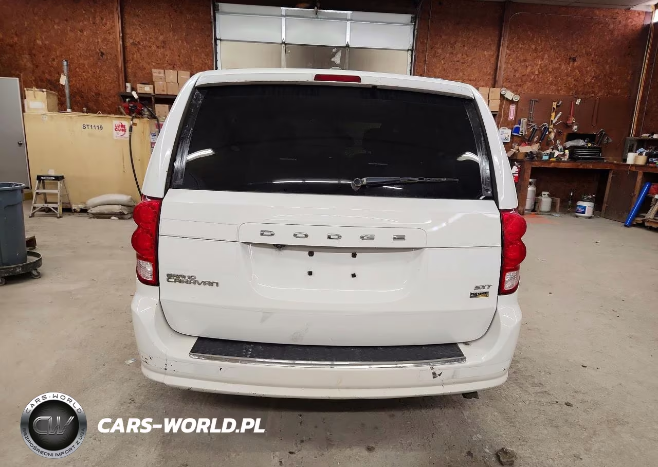 2019 Dodge Grand Caravan Sxt VIN:2C4RDGCG4KR755769 - 6