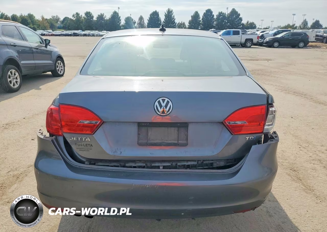 2013 Volkswagen Jetta Tdi VIN:3VW3L7AJXDM285102 - 6