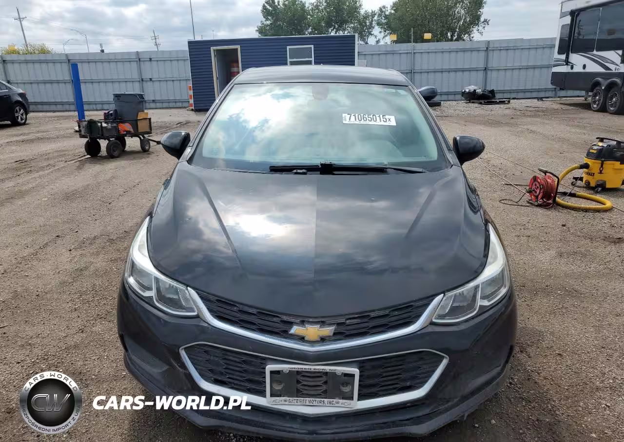 2016 Chevrolet Cruze Ls VIN:1G1BC5SM6G7324450 - 5