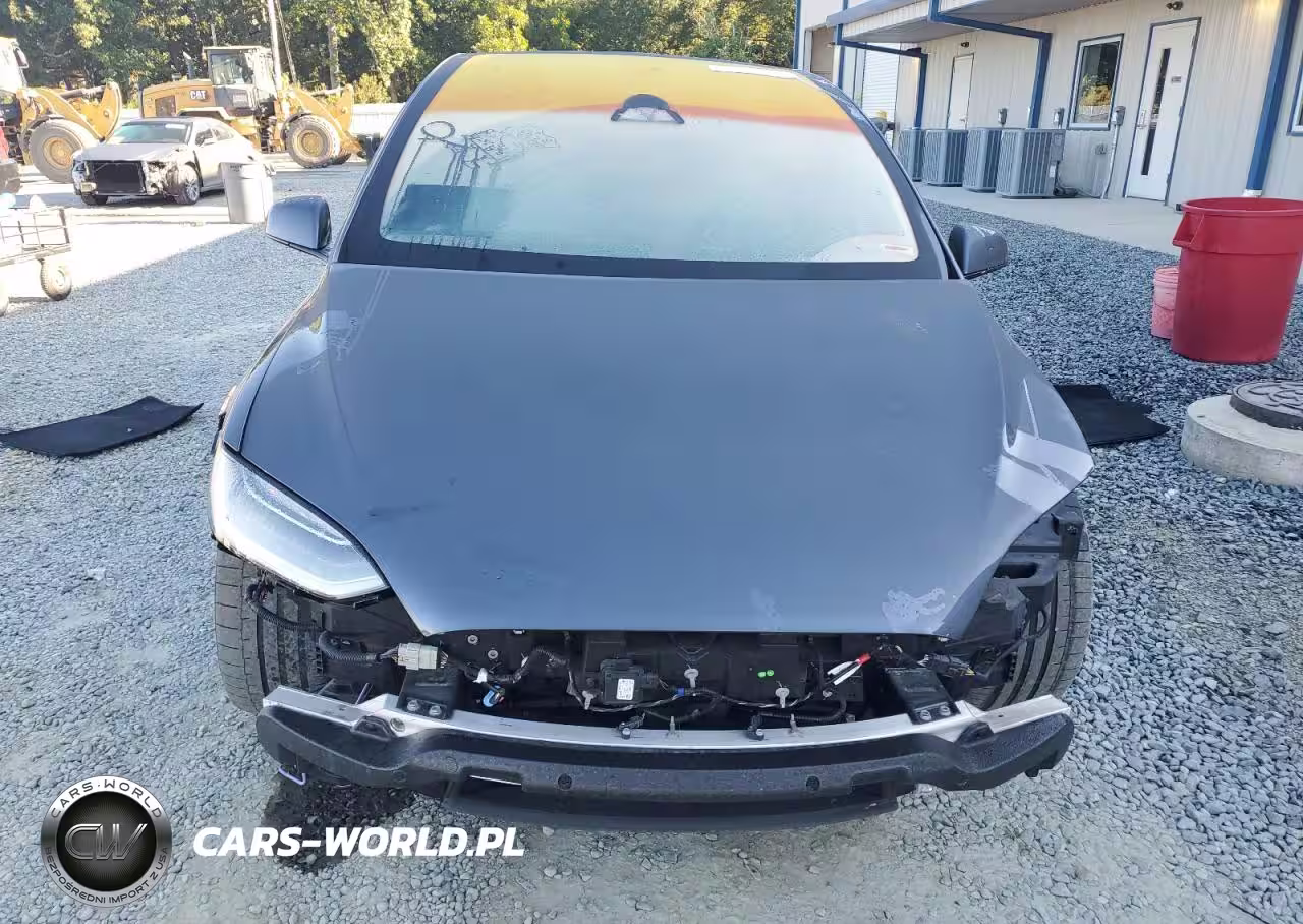 2022 Tesla Model X VIN:7SAXCBE60NF358970 - 5