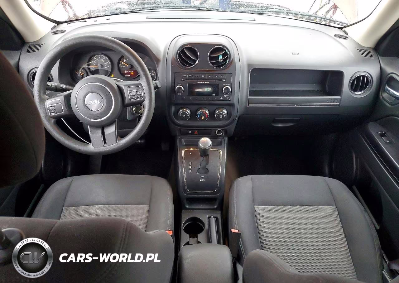 2015 Jeep Patriot Sport VIN:1C4NJRBB6FD323671 - 8