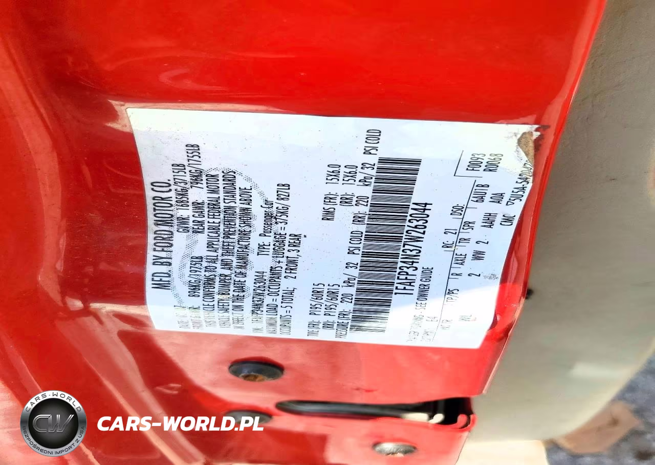 2007 Ford Focus Zx4 VIN:1FAFP34N37W263044 - 12