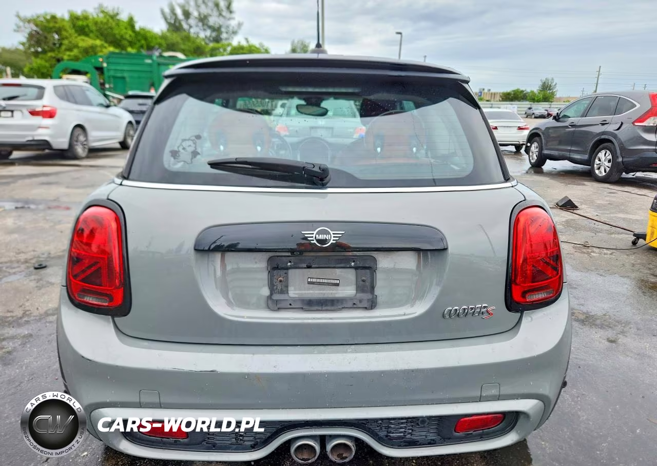 2020 Mini Cooper S VIN:WMWXR5C01L2L53821 - 6