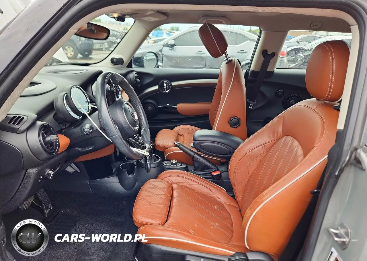 2020 Mini Cooper S VIN:WMWXR5C01L2L53821 - 7