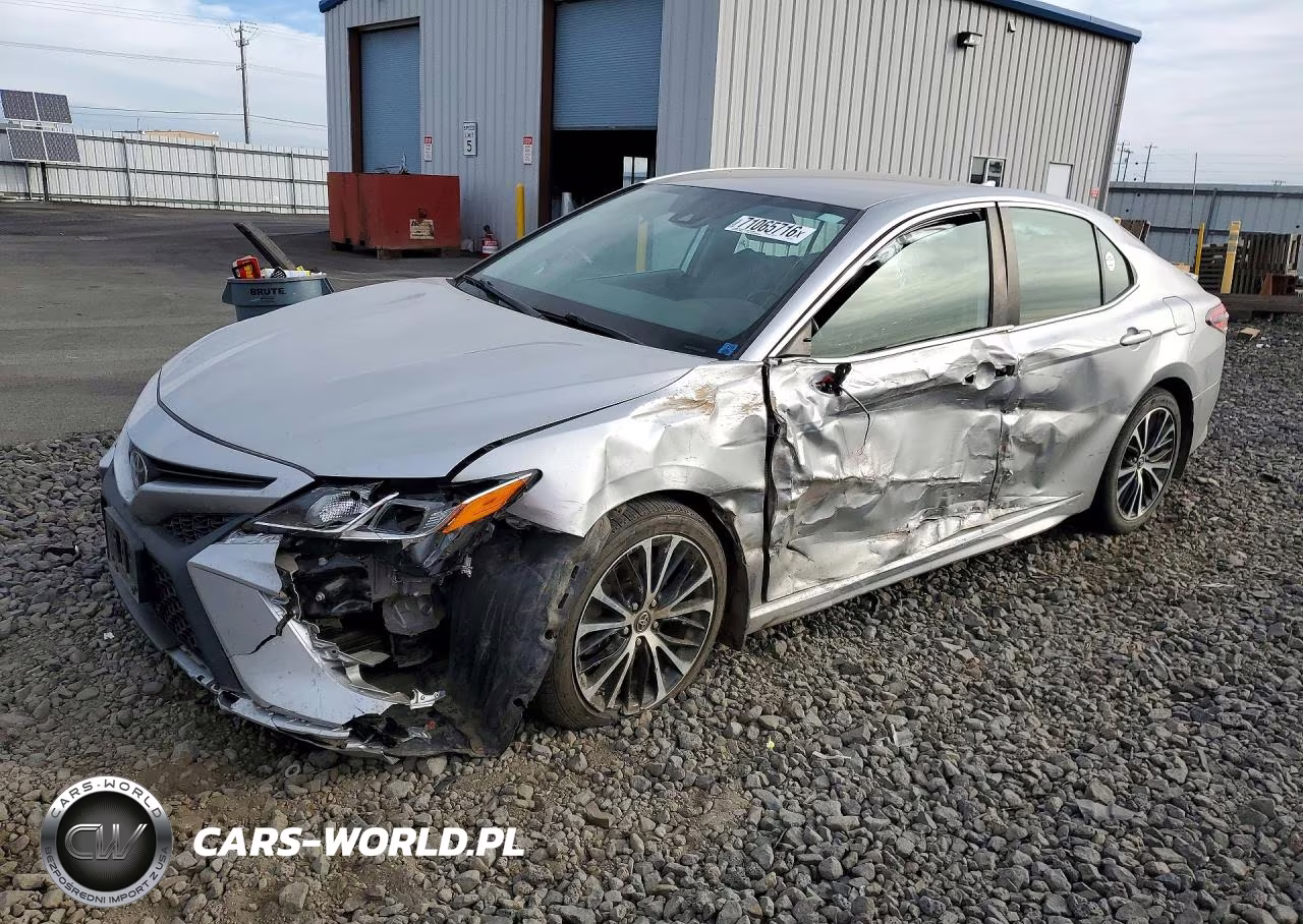 2019 Toyota Camry Se – zdjęcie 1 z 12