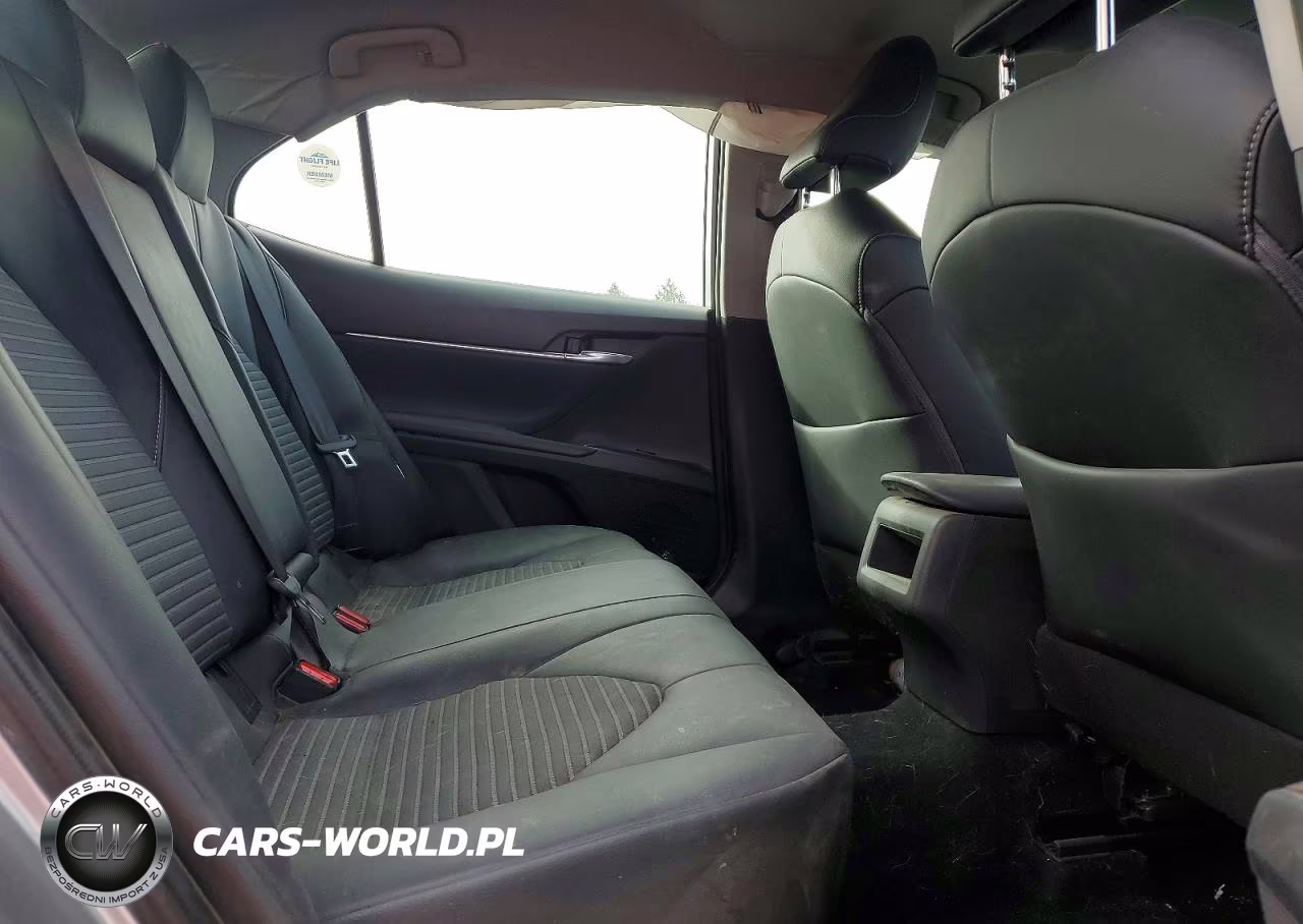 2019 Toyota Camry Se VIN:4T1B11HK2KU711921 - 10