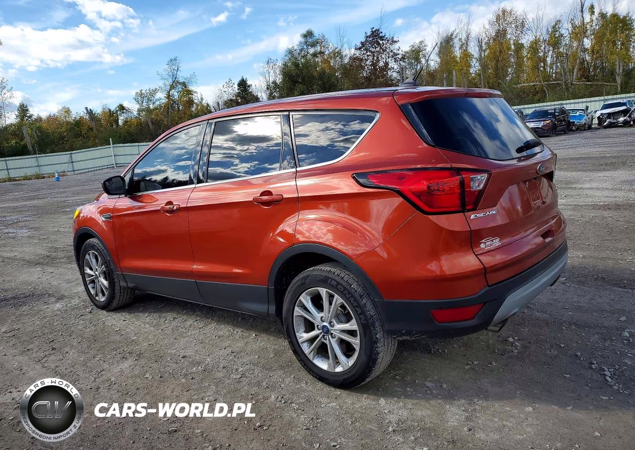 2019 Ford Escape Se VIN:1FMCU9GD0KUA61578 - 2