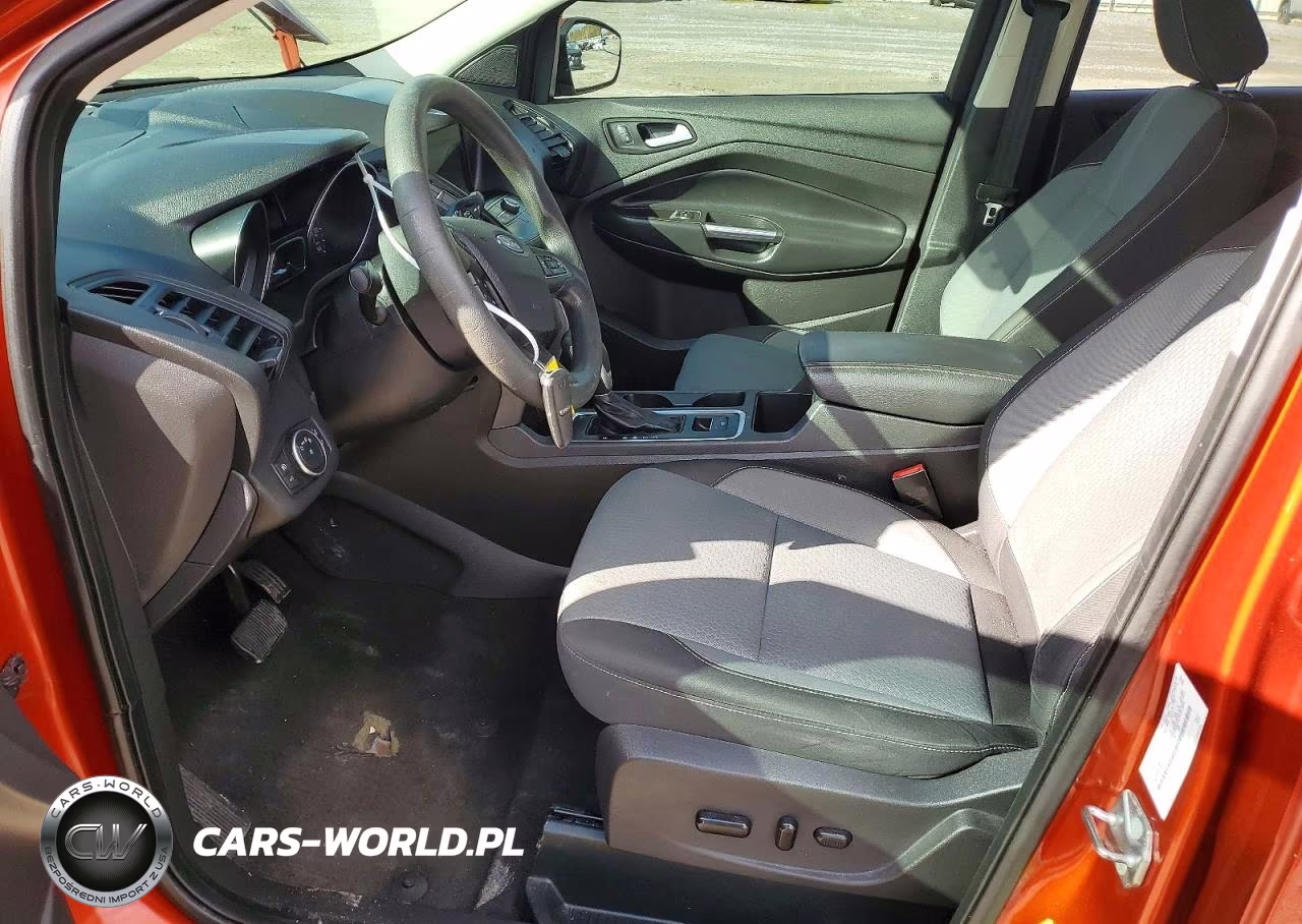 2019 Ford Escape Se VIN:1FMCU9GD0KUA61578 - 7
