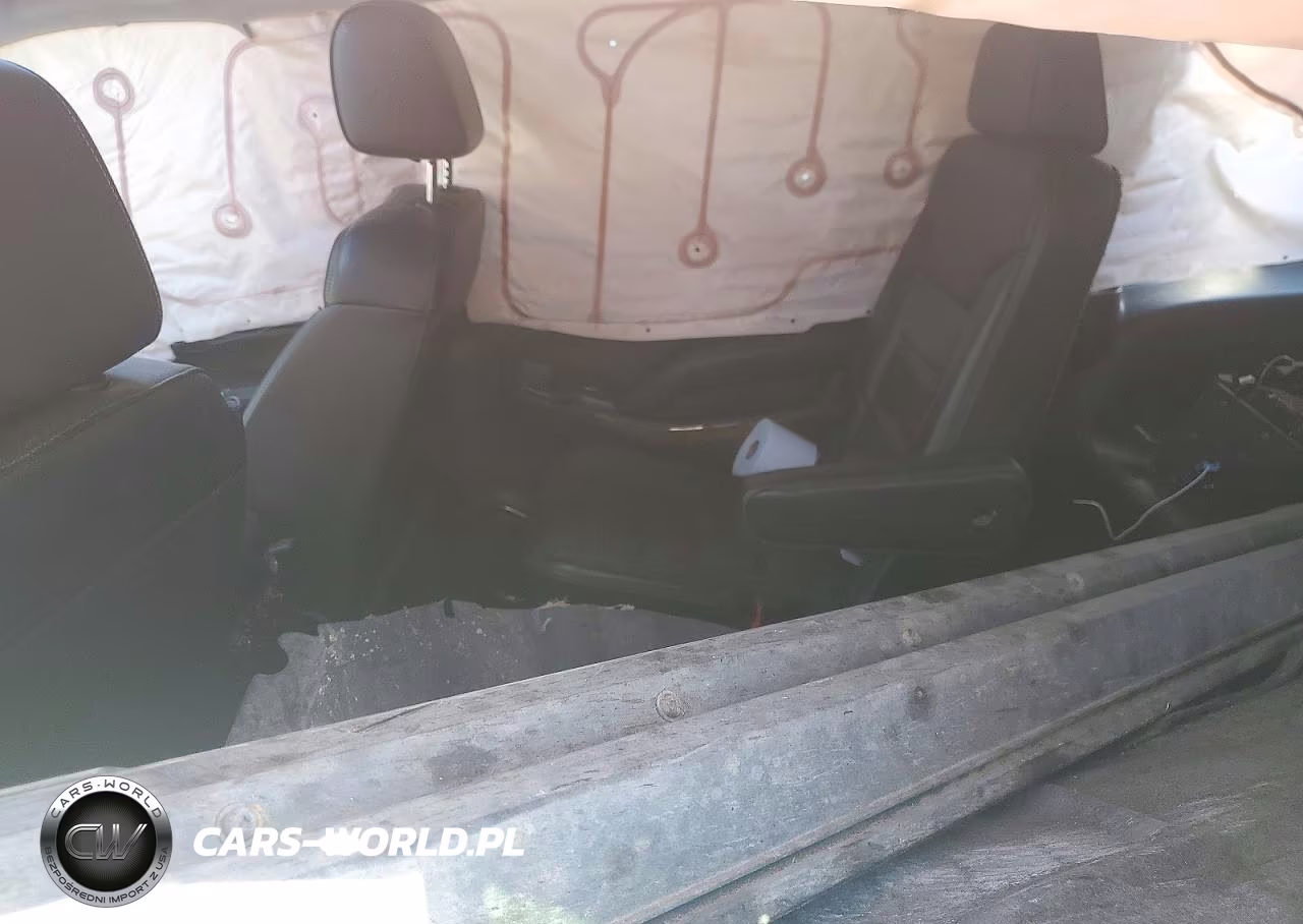 2017 GMC Yukon Xl Denali VIN:1GKS2HKJ5HR205249 - 11