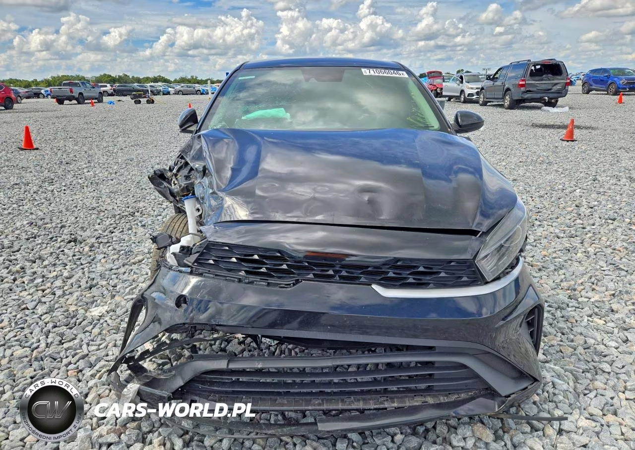 2024 Kia Forte Lx VIN:3KPF24AD5RE709590 - 5