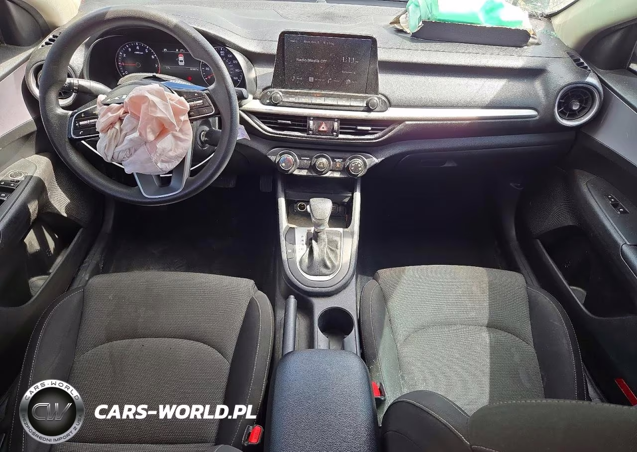 2024 Kia Forte Lx VIN:3KPF24AD5RE709590 - 8