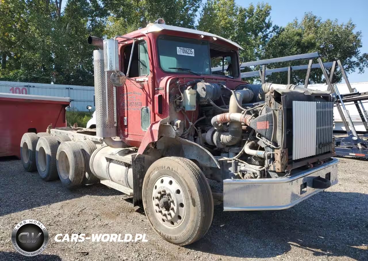 1999 International Paystar F5070 Dump Truck