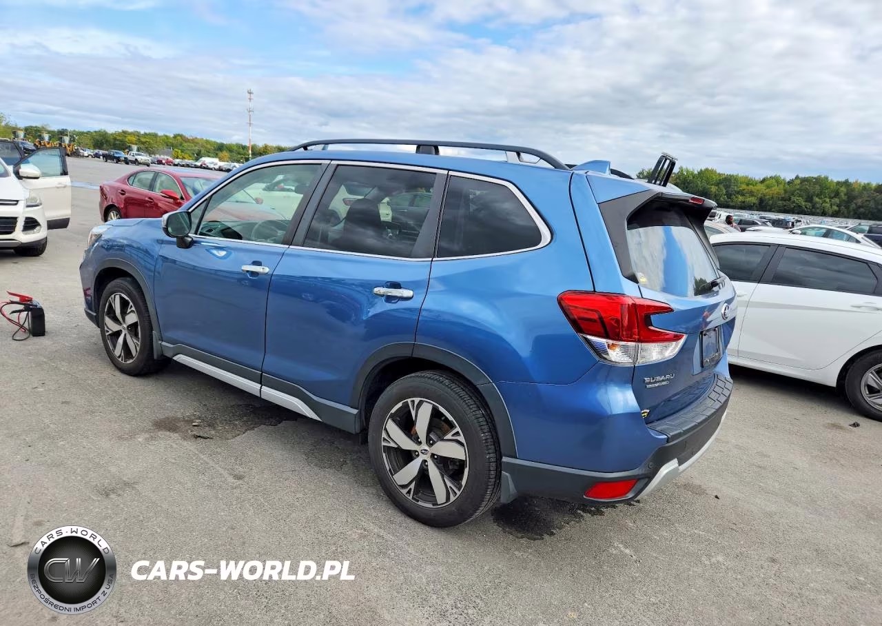 2019 Subaru Forester Touring VIN:JF2SKAWC2KH568587 - 2