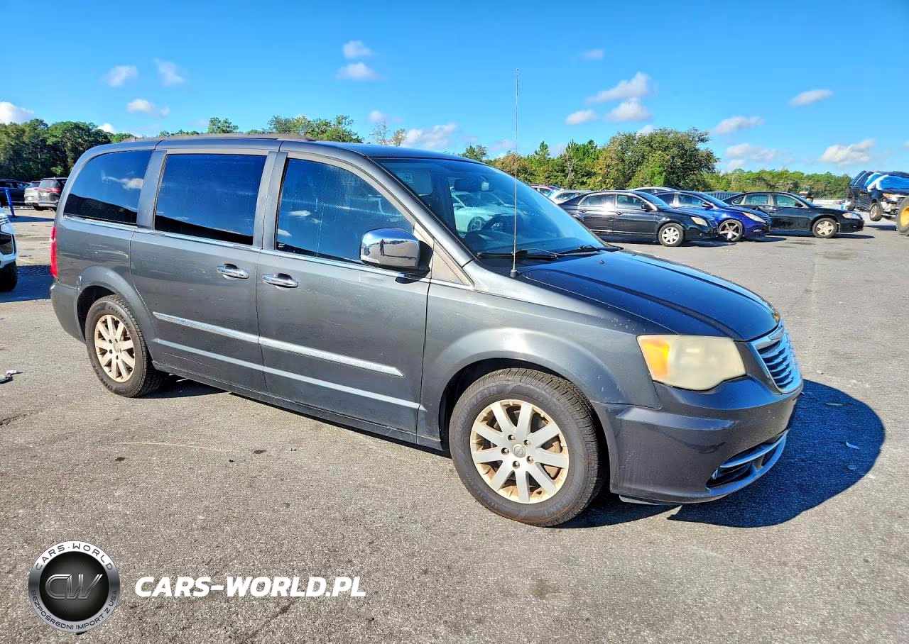 2012 Chrysler Town & Country Touring L VIN:2C4RC1CG4CR297619 - 4