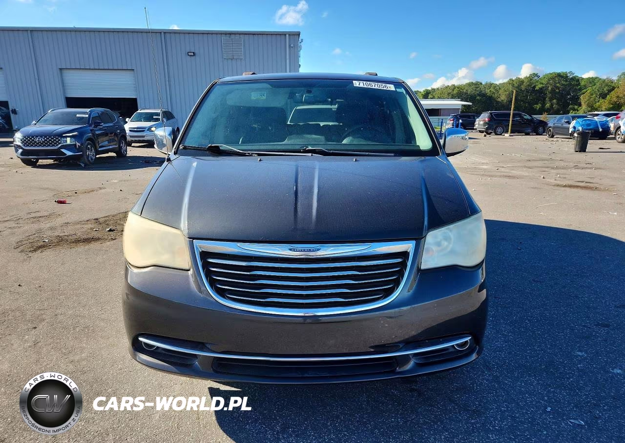 2012 Chrysler Town & Country Touring L VIN:2C4RC1CG4CR297619 - 5