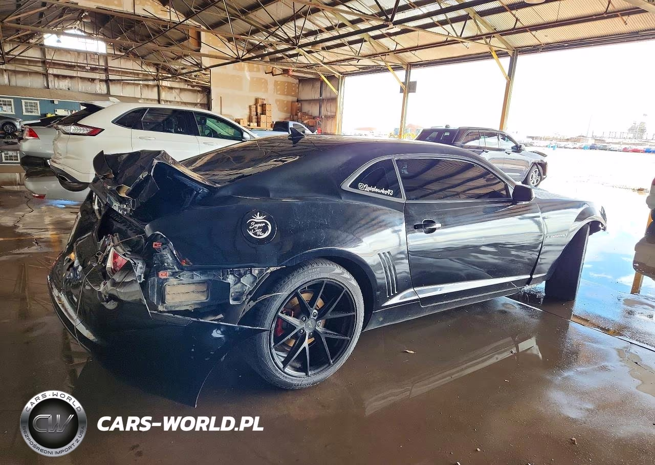 2012 Chevrolet Camaro Lt VIN:2G1FB1E37C9139607 - 3