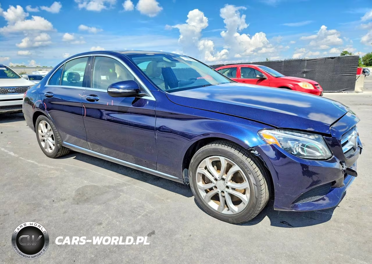 2016 Mercedes-Benz C 300 4Matic VIN:55SWF4KB3GU119427 - 4