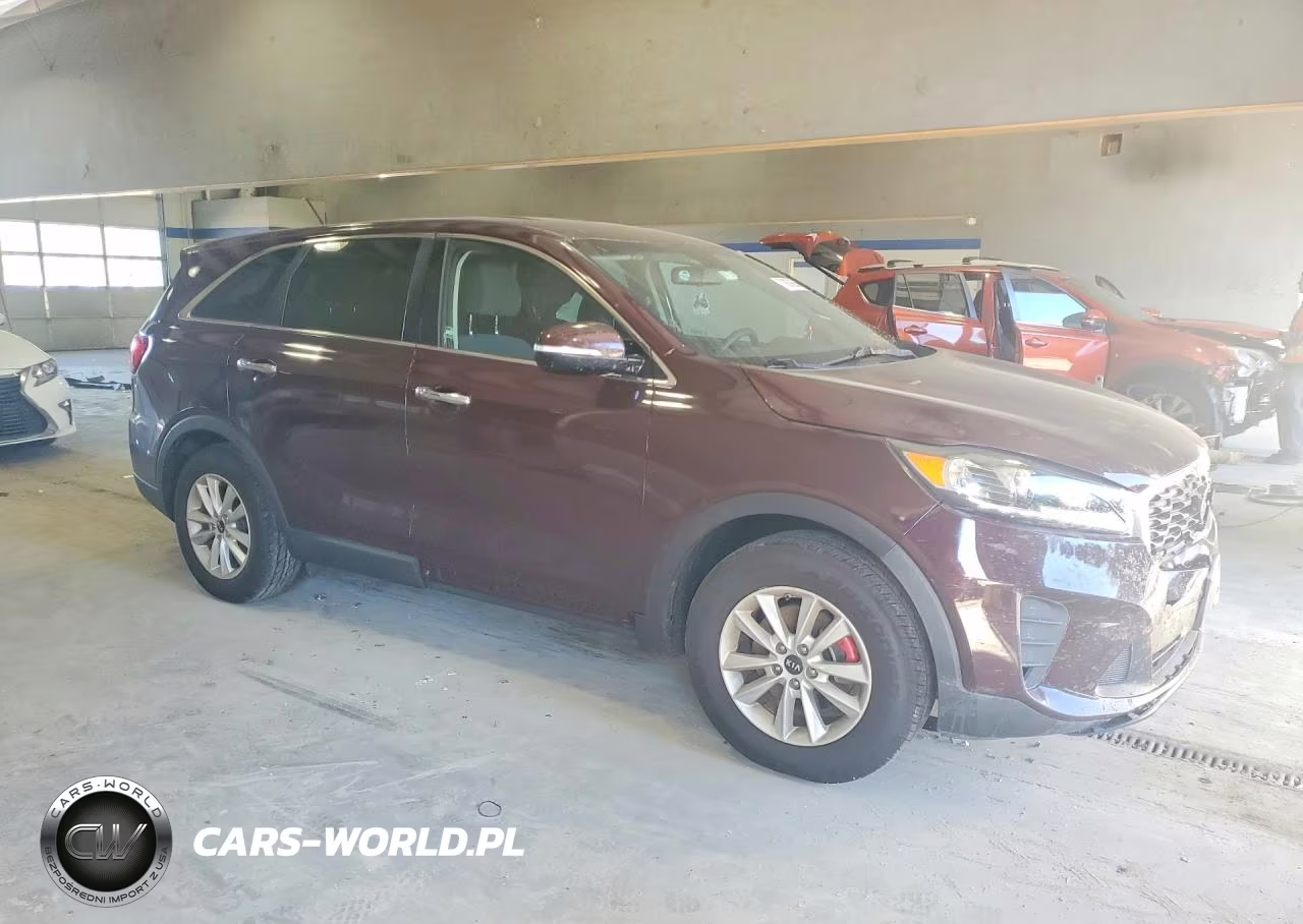 2020 Kia Sorento S VIN:5XYPG4A58LG613168 - 4