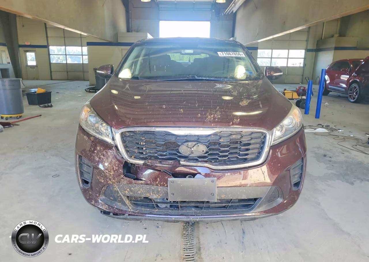 2020 Kia Sorento S VIN:5XYPG4A58LG613168 - 5