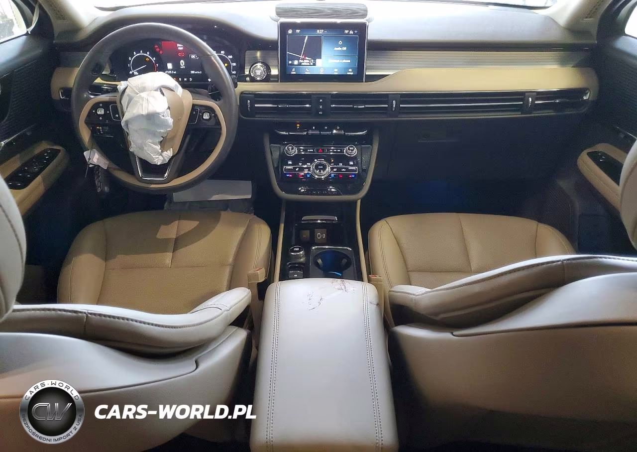 2020 Lincoln Corsair VIN:5LMCJ1C93LUL11390 - 8