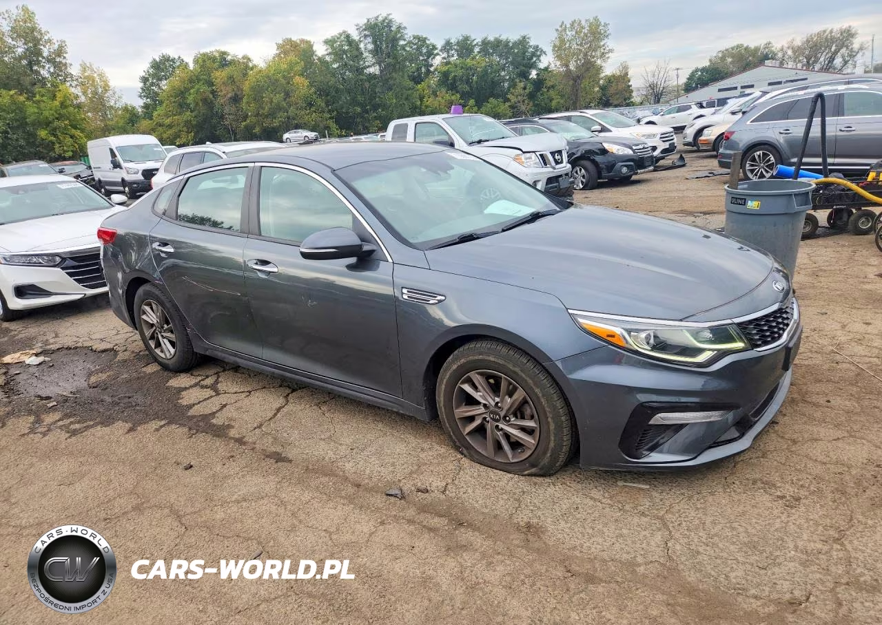2020 Kia Optima Lx VIN:5XXGT4L35LG382760 - 4