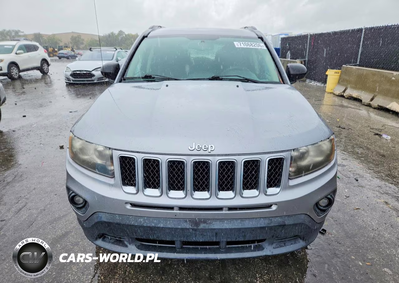 2016 Jeep Compass Sport VIN:1C4NJCBA8GD568610 - 5