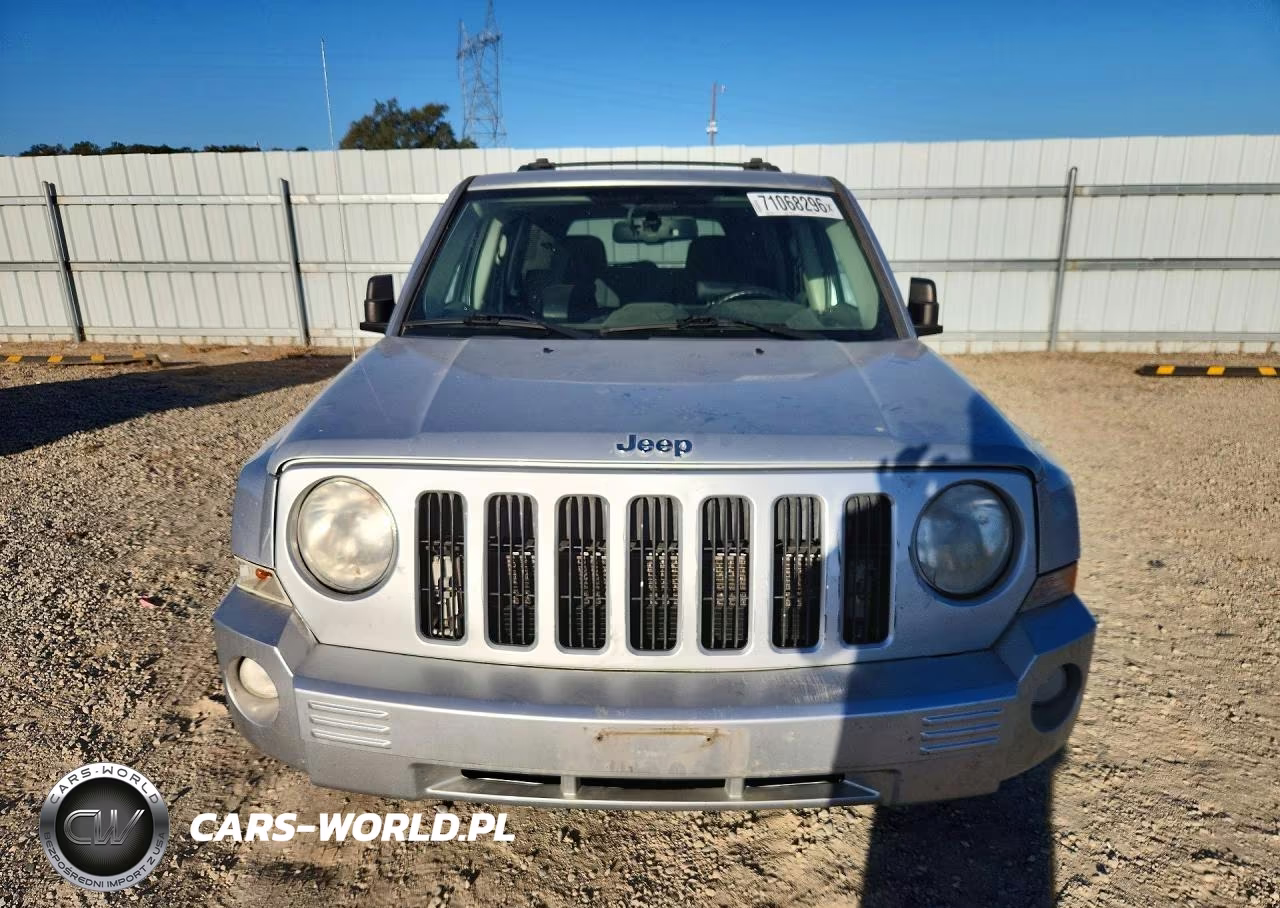 2010 Jeep Patriot Limited VIN:1J4NF4GB0AD505334 - 5